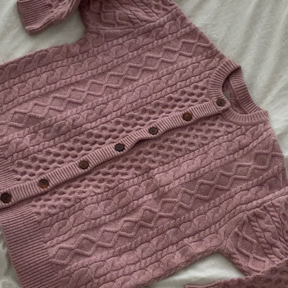 DemyLee pink oversized cable knit boxy wool cardigan DEMYLEE PINK KNIT CARDIGAN